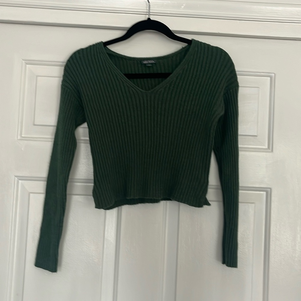 Dark Green Cropped Target Sweater Size Small